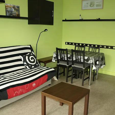 Bel Appartement T3 Pres De La Plage Avec Garage Prive - Fr-1-323-414 *