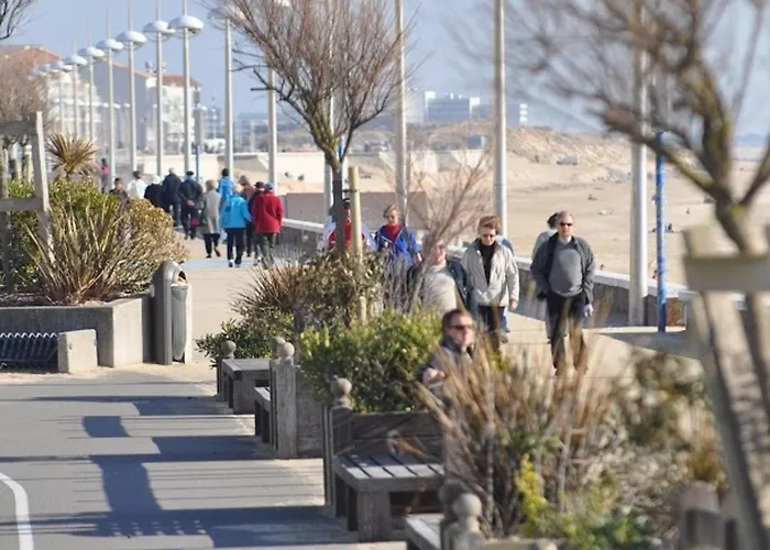 아파트 Bel Appartement T3 Pres De La Plage Avec Garage Prive - Fr-1-323-414 생장드몽