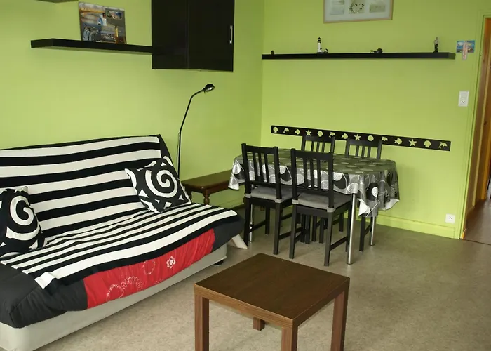 Bel Appartement T3 Pres De La Plage Avec Garage Prive - Fr-1-323-414 *